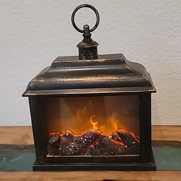 Mini fireplace lantern - Picture 1 of 5